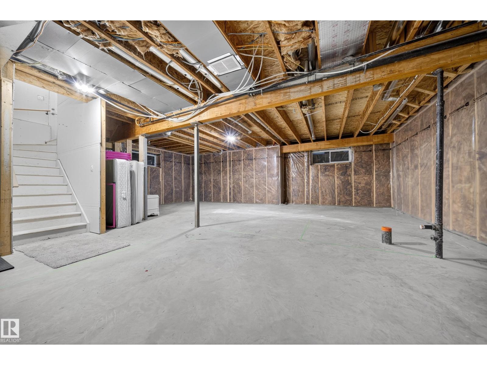 5553 POIRIER WY - 40