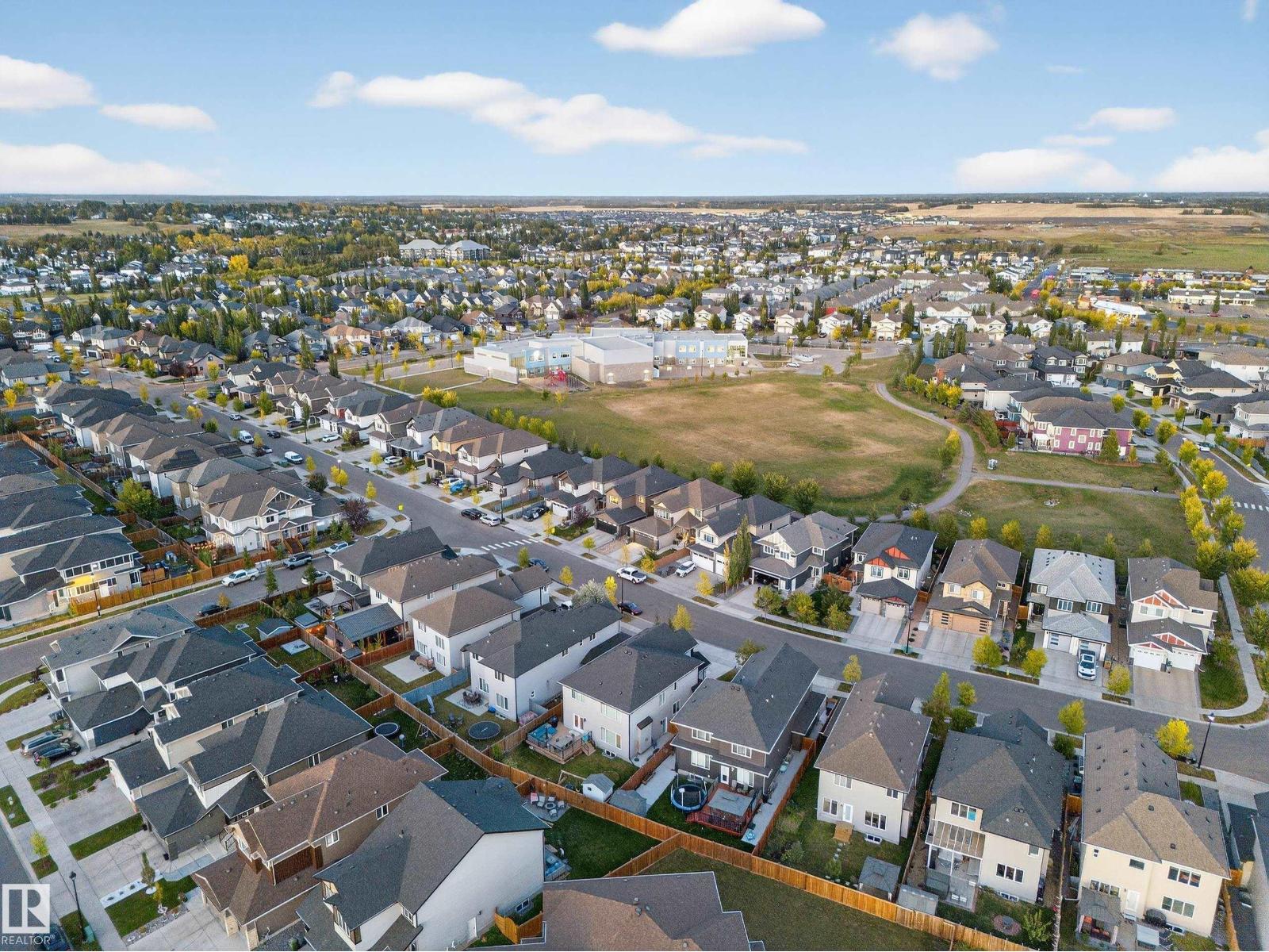 5553 POIRIER WY - 52