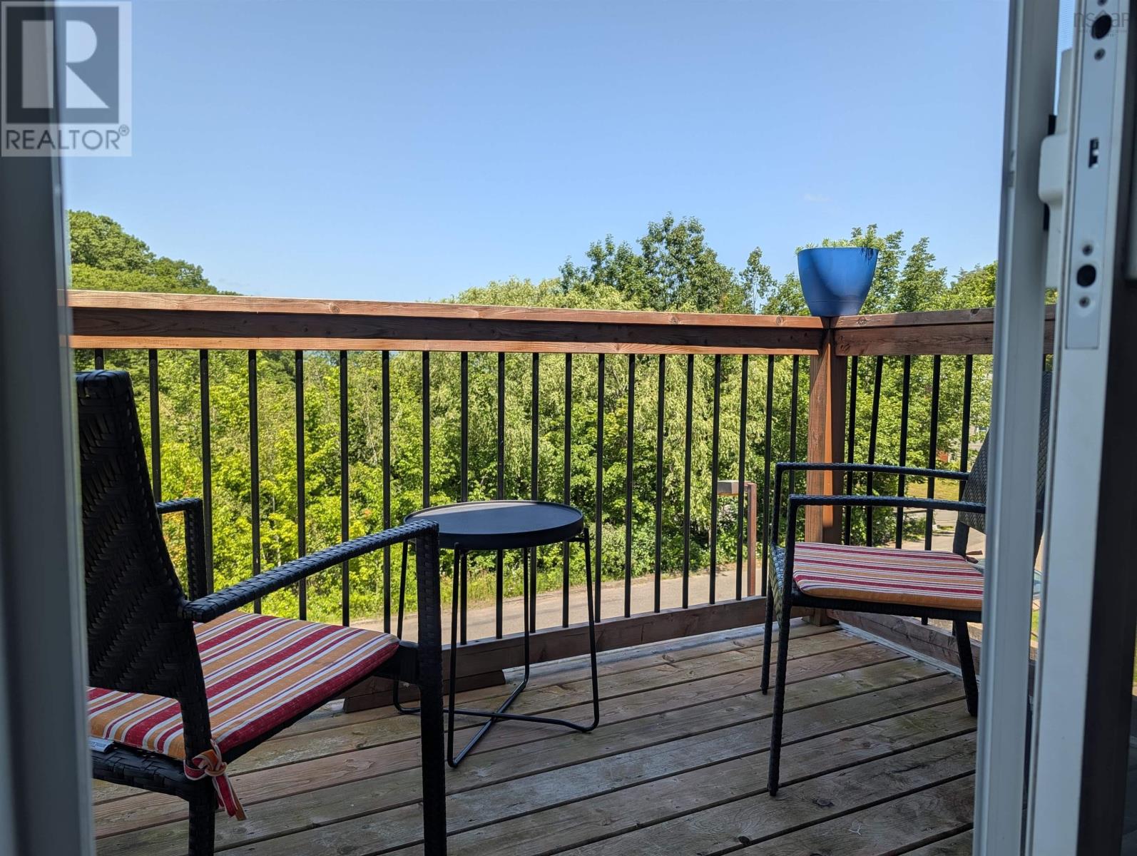 #615 6 Blomidon Terrace - 21