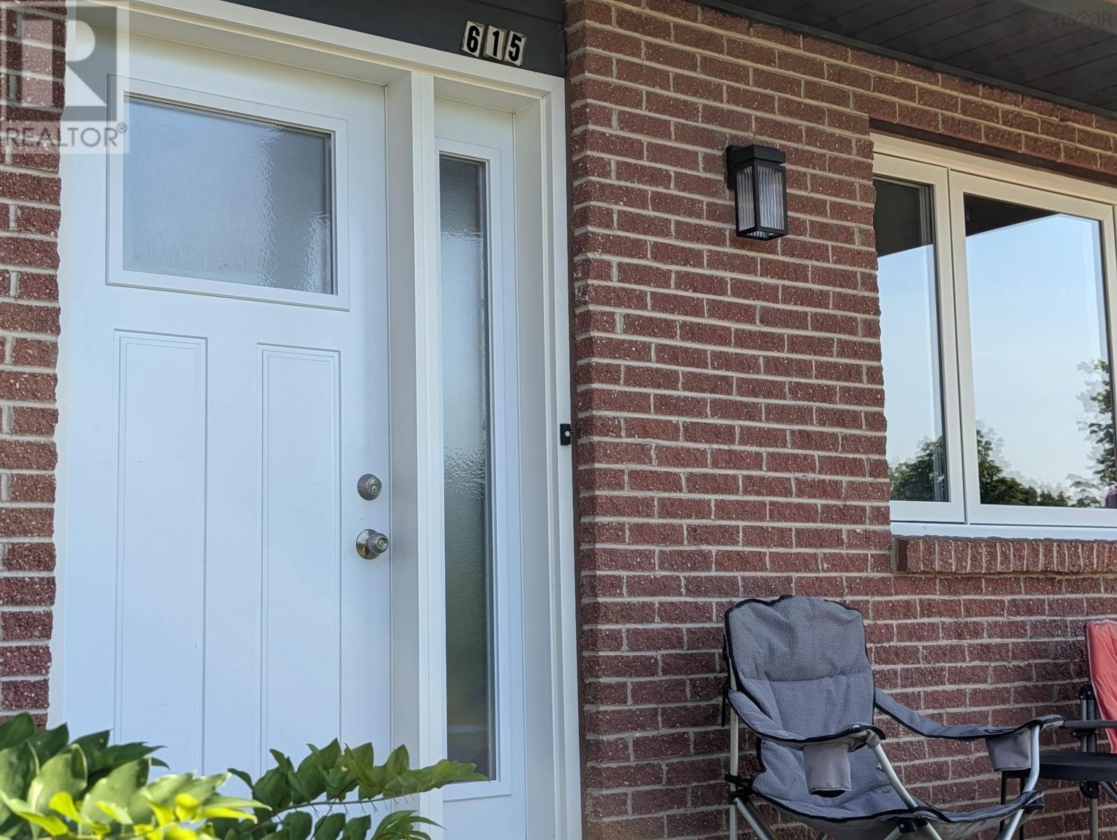 #615 6 Blomidon Terrace - 37