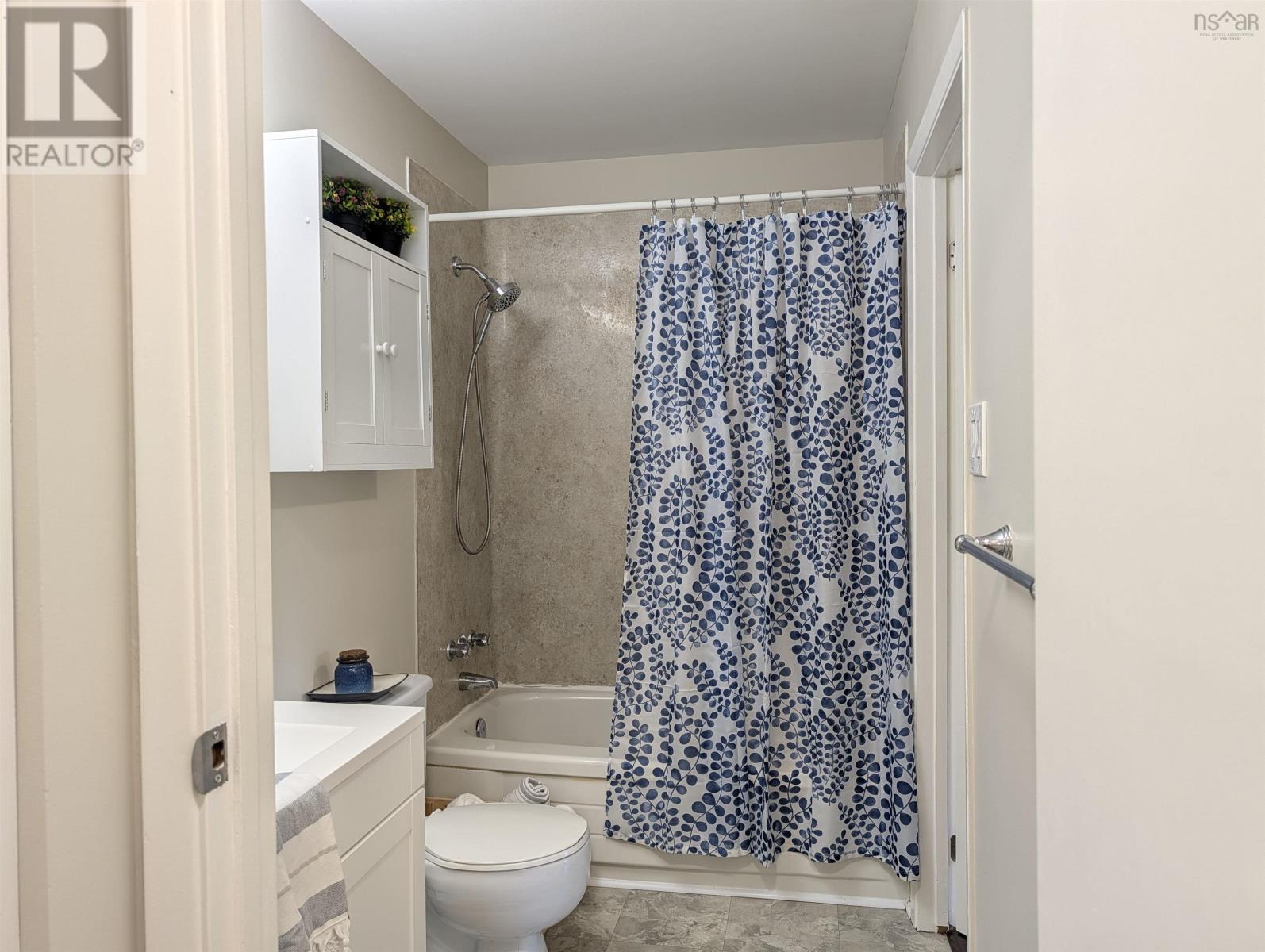 #615 6 Blomidon Terrace - 27