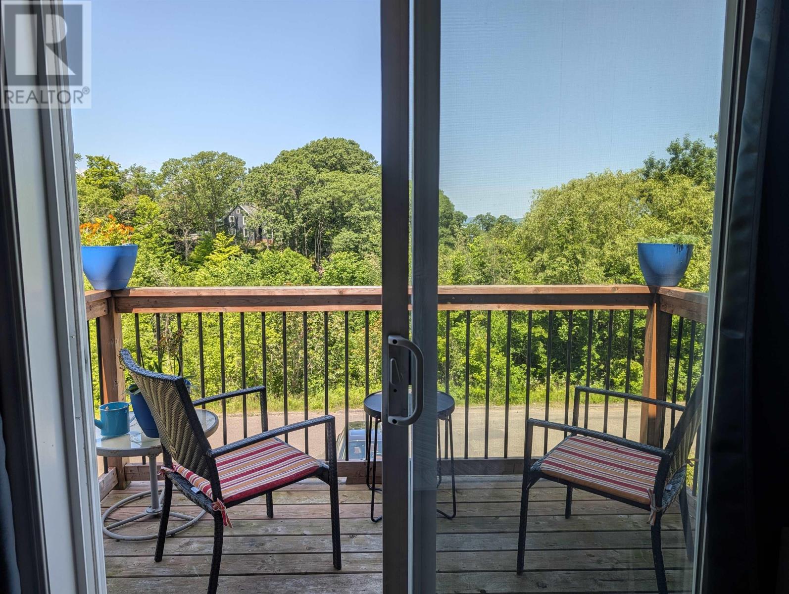 #615 6 Blomidon Terrace - 22