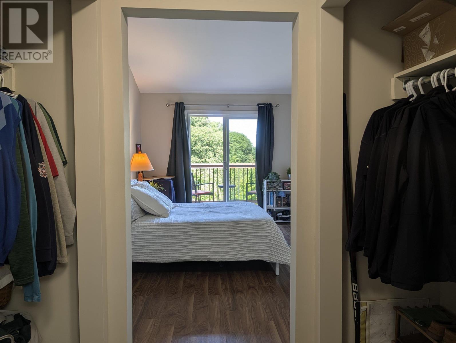 #615 6 Blomidon Terrace - 24