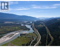 8572 Yellowhead Highway S, Little Fort, BC V0E2C0 Photo 51