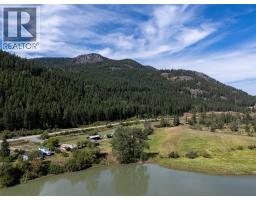8572 Yellowhead Highway S, Little Fort, BC V0E2C0 Photo 58