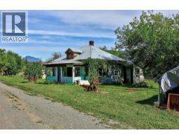 8572 Yellowhead Highway S, Little Fort, BC V0E2C0 Photo 24