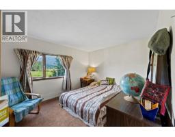 8572 Yellowhead Highway S, Little Fort, BC V0E2C0 Photo 22