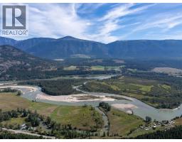 8572 Yellowhead Highway S, Little Fort, BC V0E2C0 Photo 52