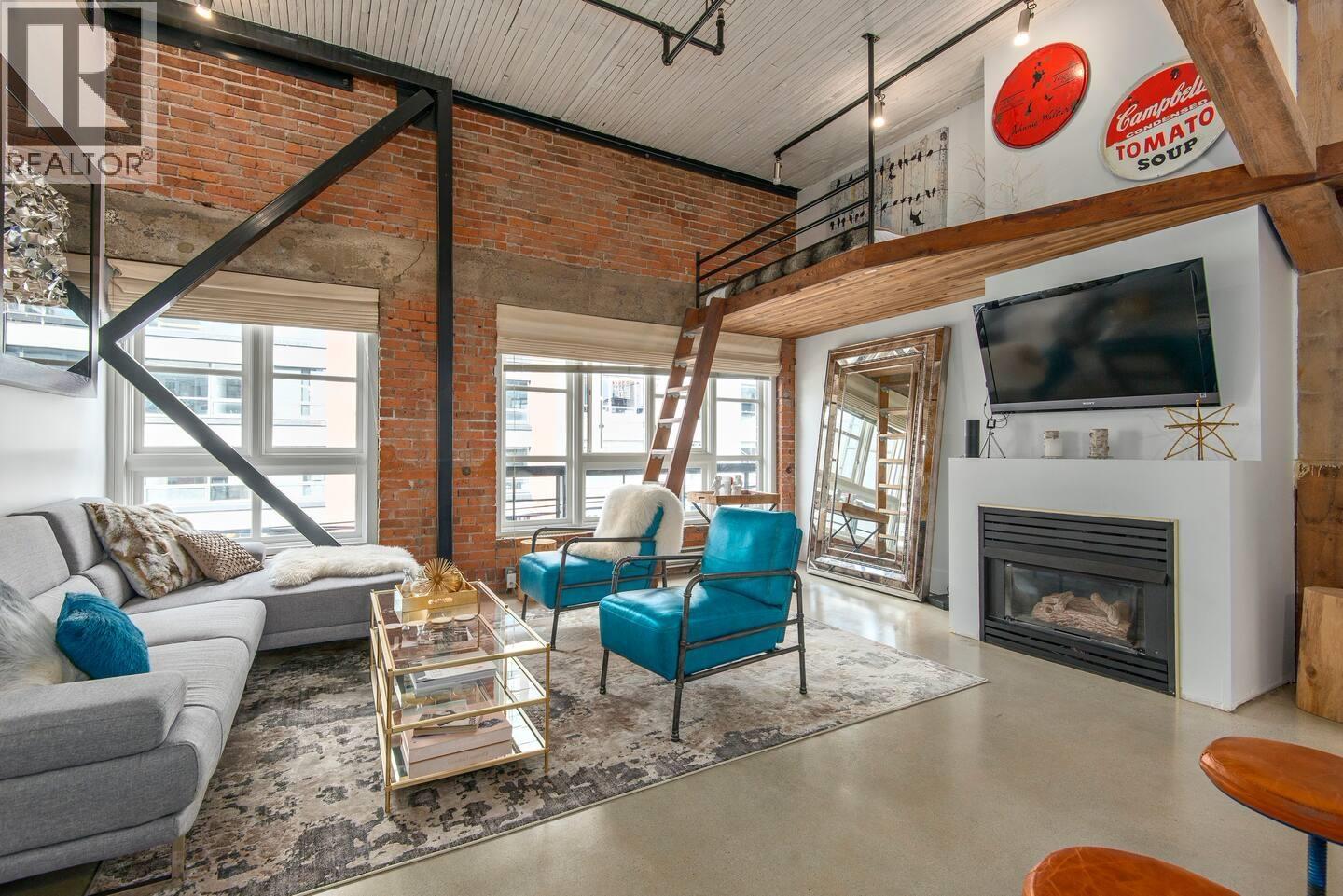 402 1066 HAMILTON STREET, Vancouver — photo 2