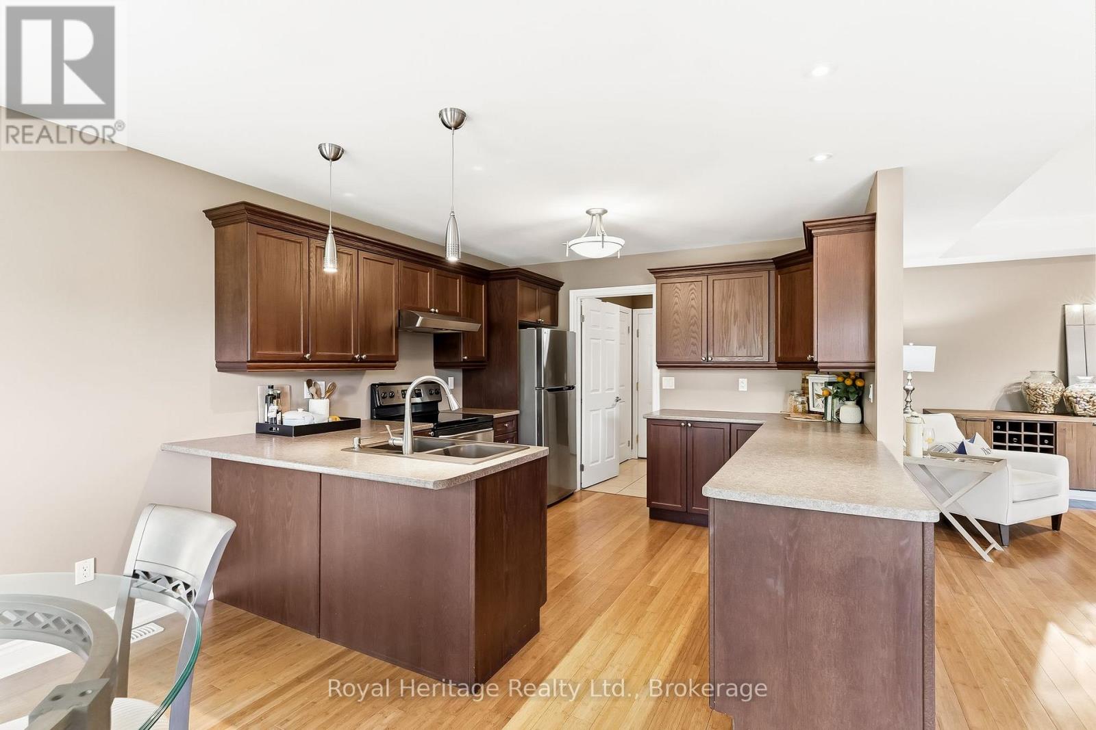 2 CORTLAND WAY - 14