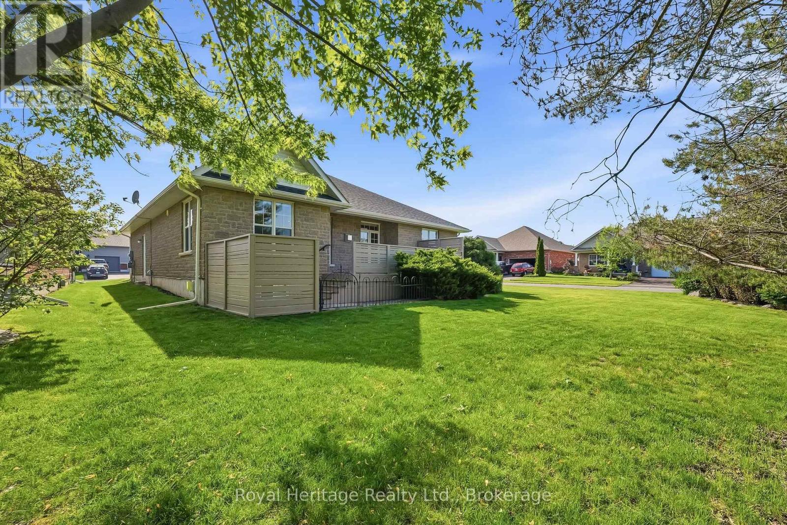 2 CORTLAND WAY - 39
