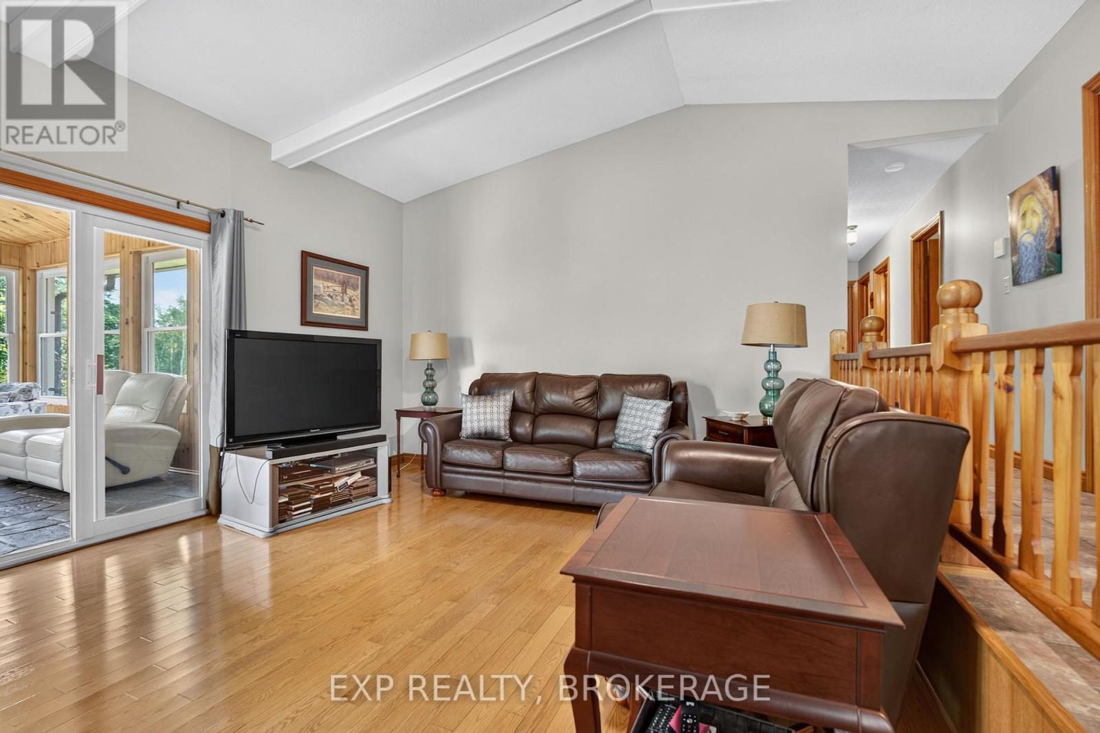 1926 CENTREVILLE ROAD - 24