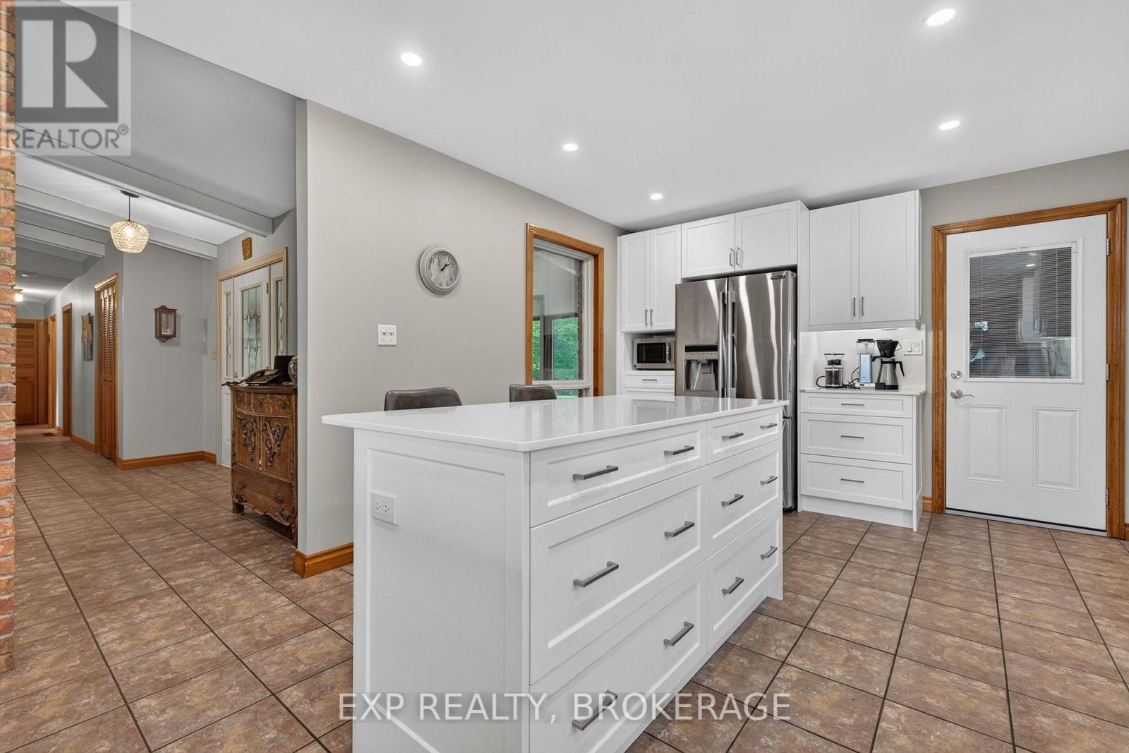 1926 CENTREVILLE ROAD - 19