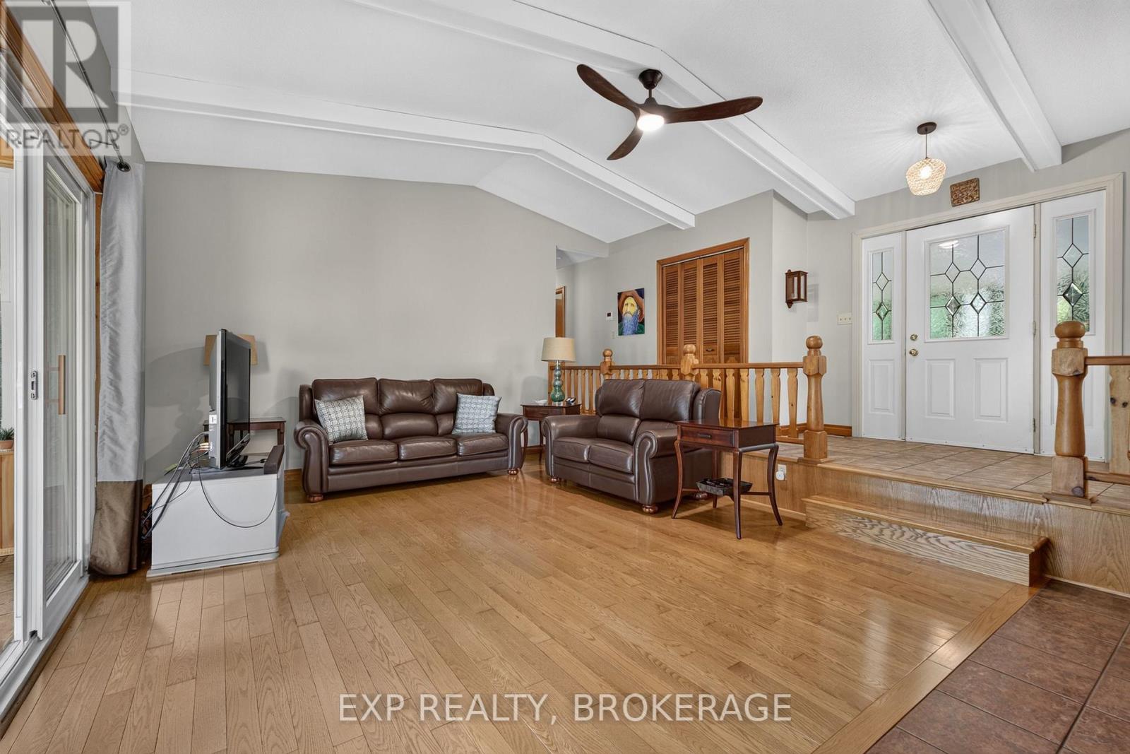 1926 CENTREVILLE ROAD - 25