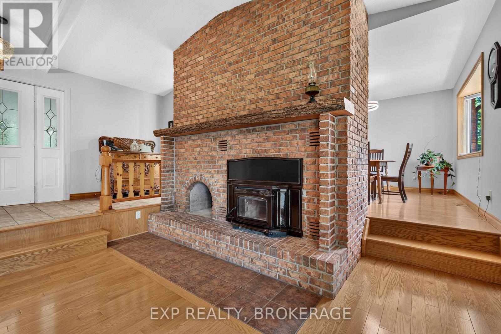 1926 CENTREVILLE ROAD - 29