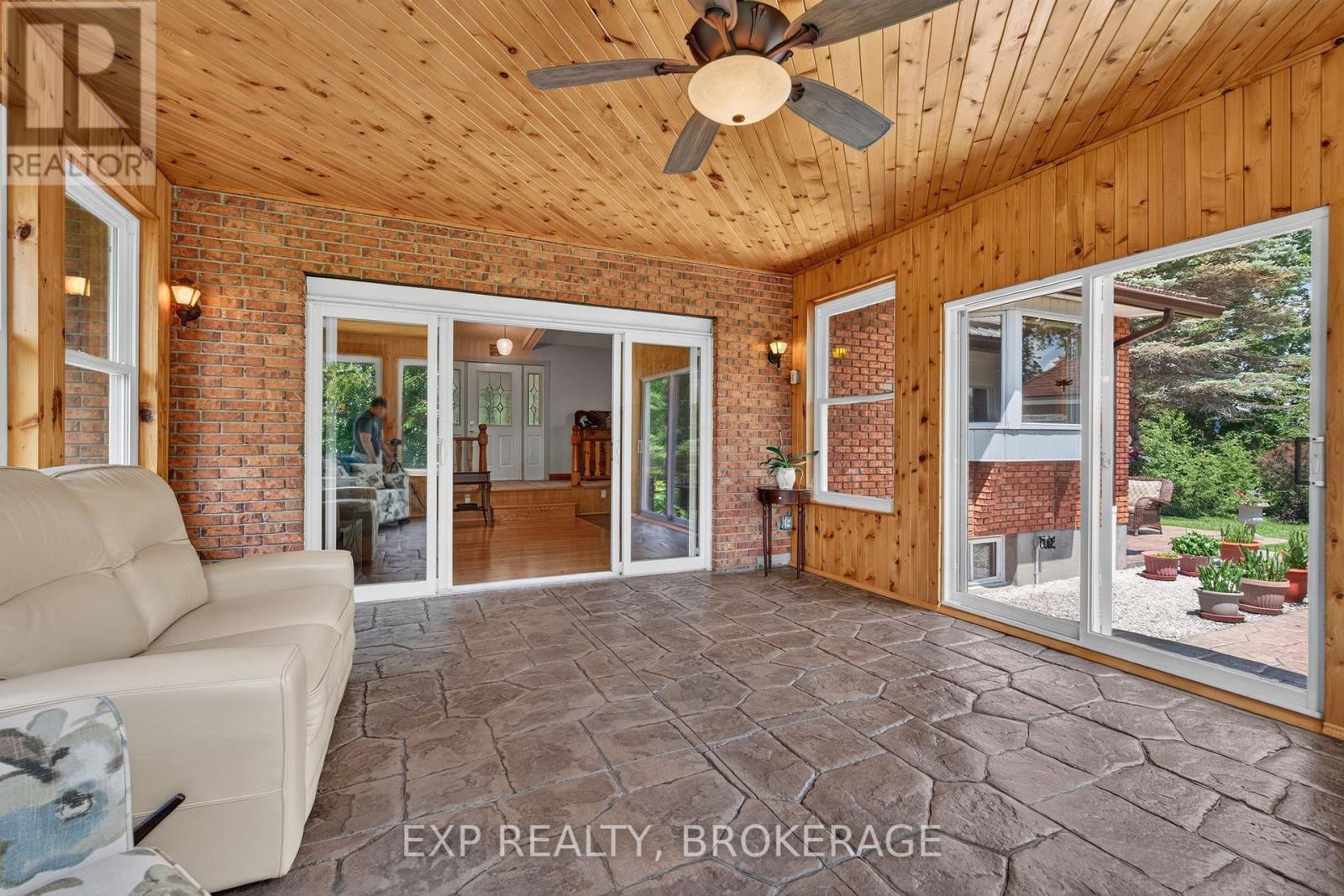 1926 CENTREVILLE ROAD - 28