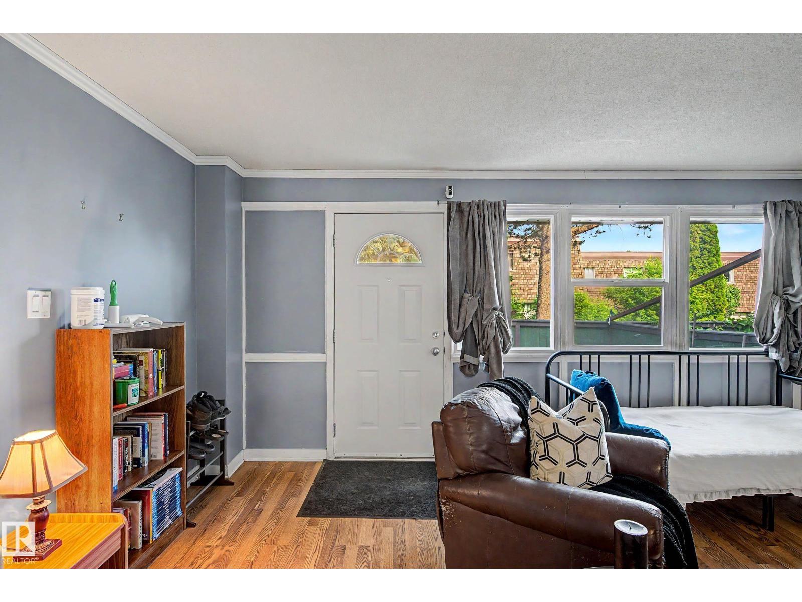 219 VILLAGE ON THE GREEN GR NW - 2