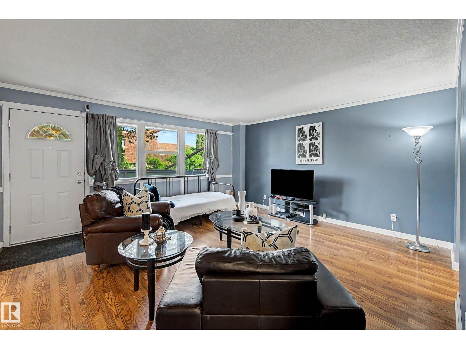 219 VILLAGE ON THE GREEN GR NW - 5