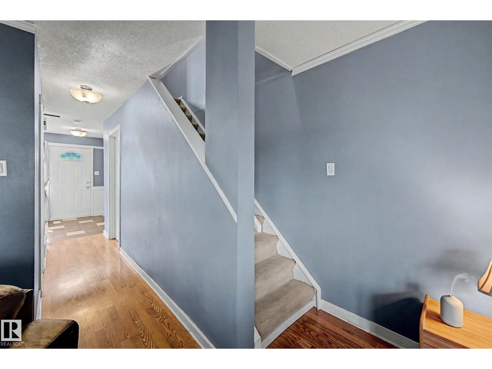 219 VILLAGE ON THE GREEN GR NW - 21
