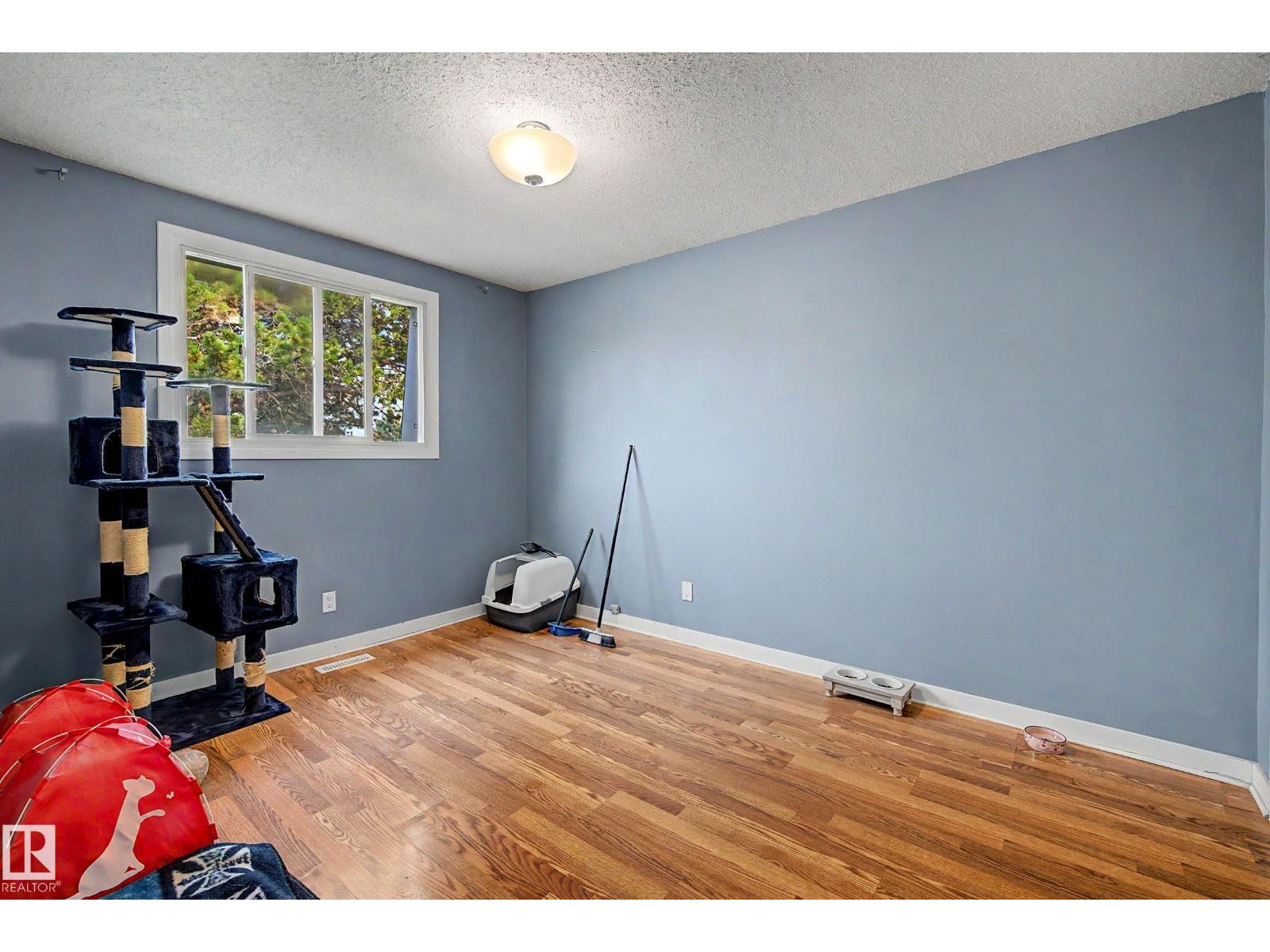 219 VILLAGE ON THE GREEN GR NW - 29