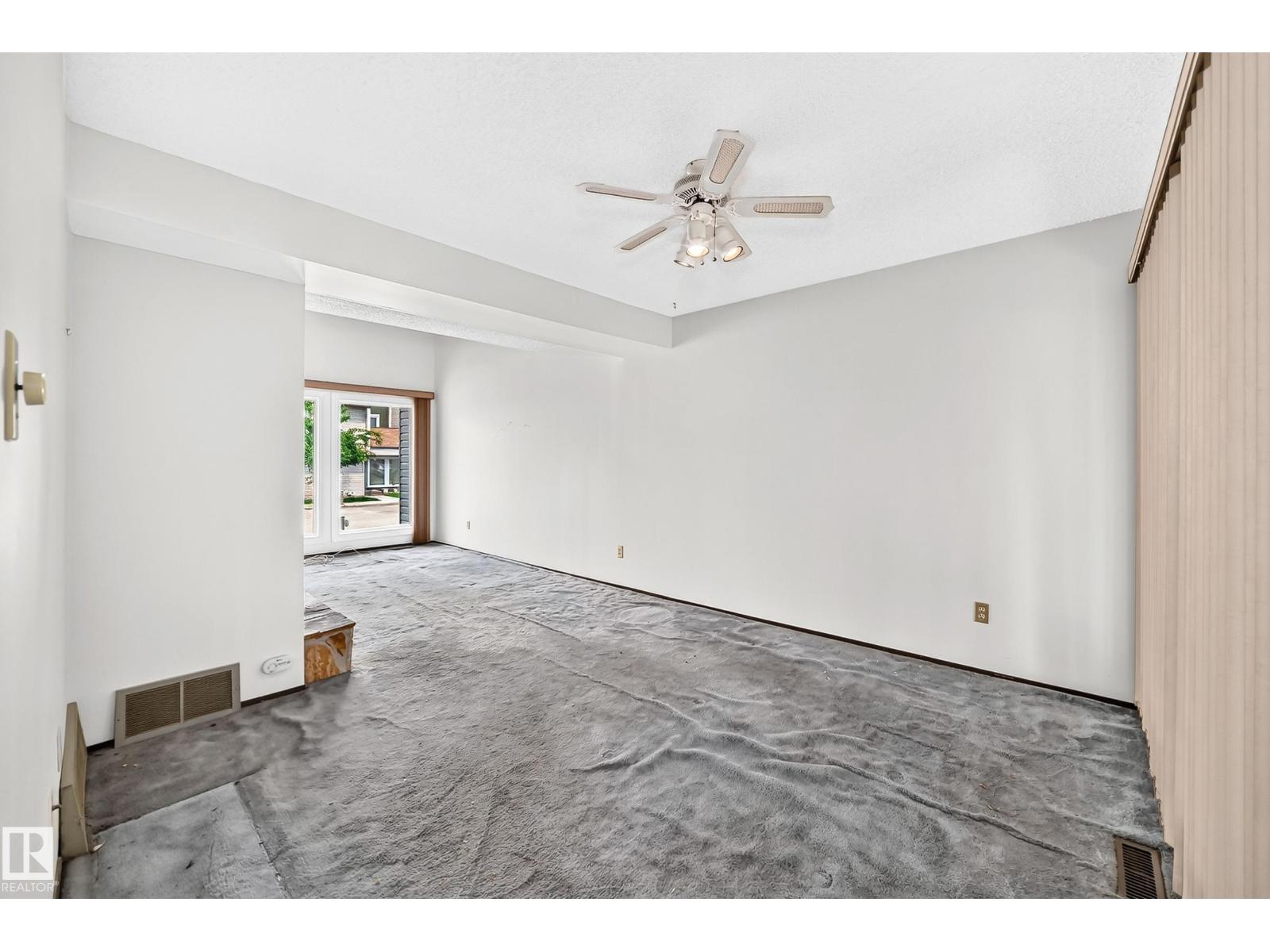 #38 2020 105 ST NW — photo 14