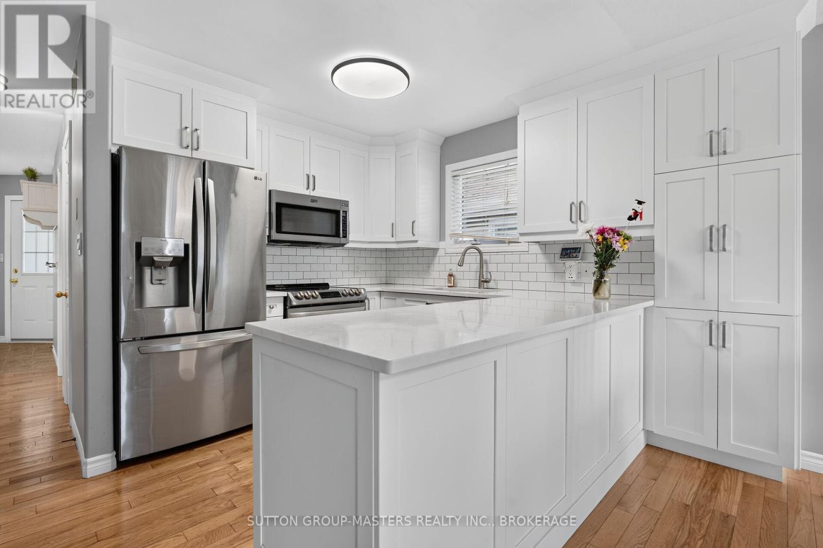 192 KILDARE AVENUE W - 14