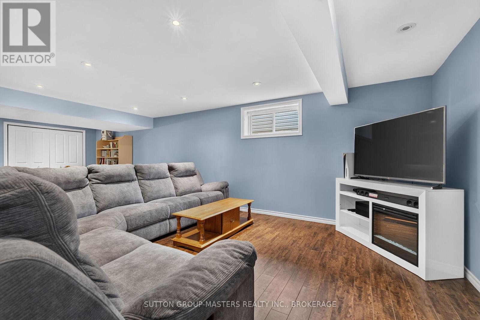 192 KILDARE AVENUE W - 29