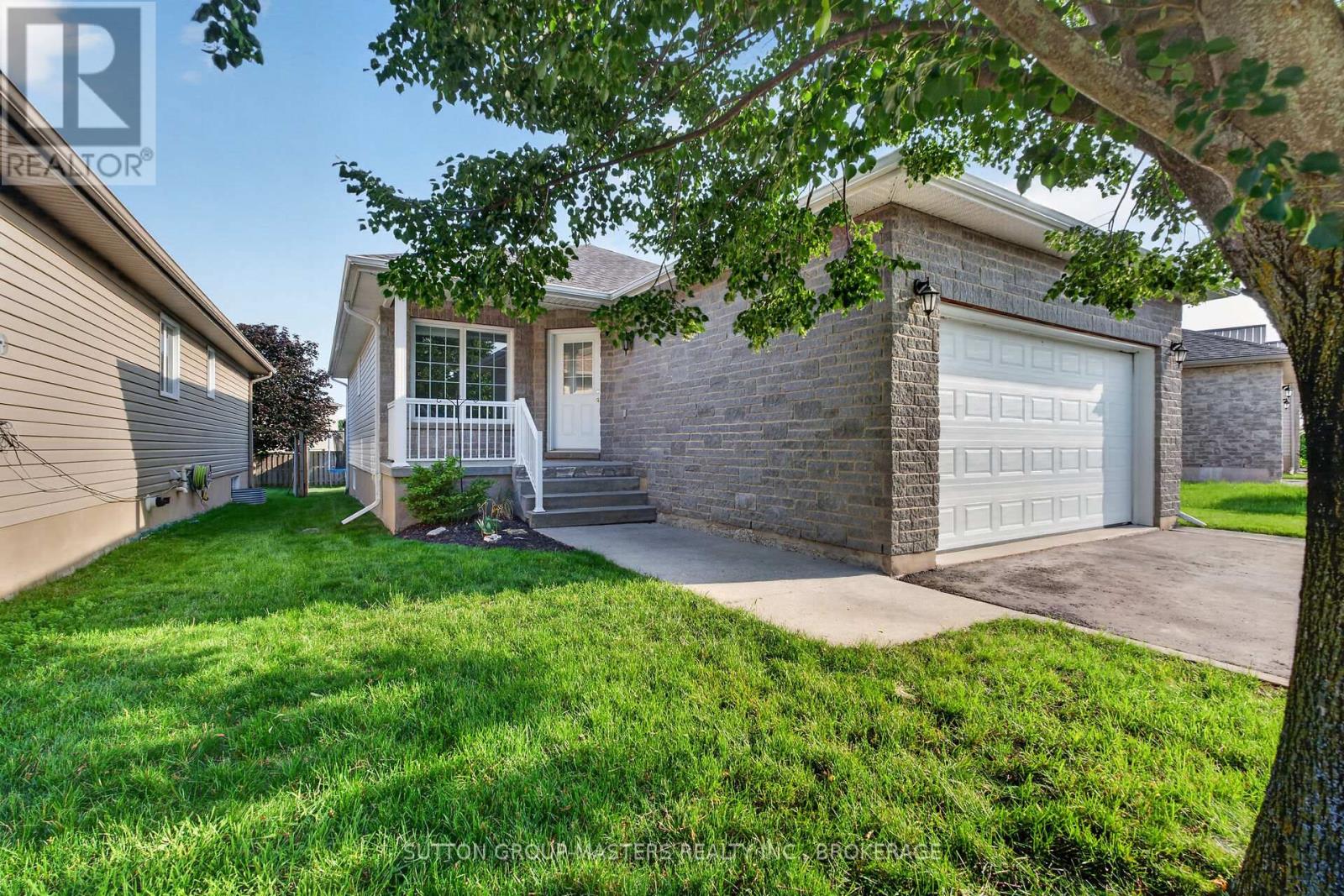 192 KILDARE AVENUE W - 3