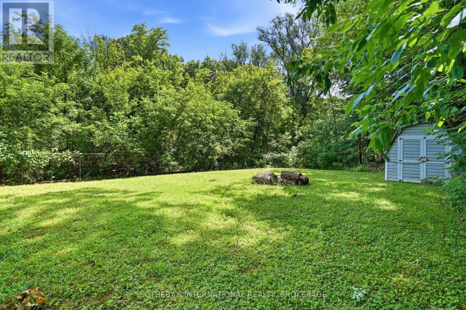 22 COLONEL BUTLER CRESCENT - 15