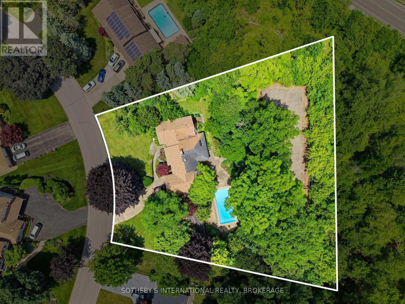 22 COLONEL BUTLER CRESCENT - 7