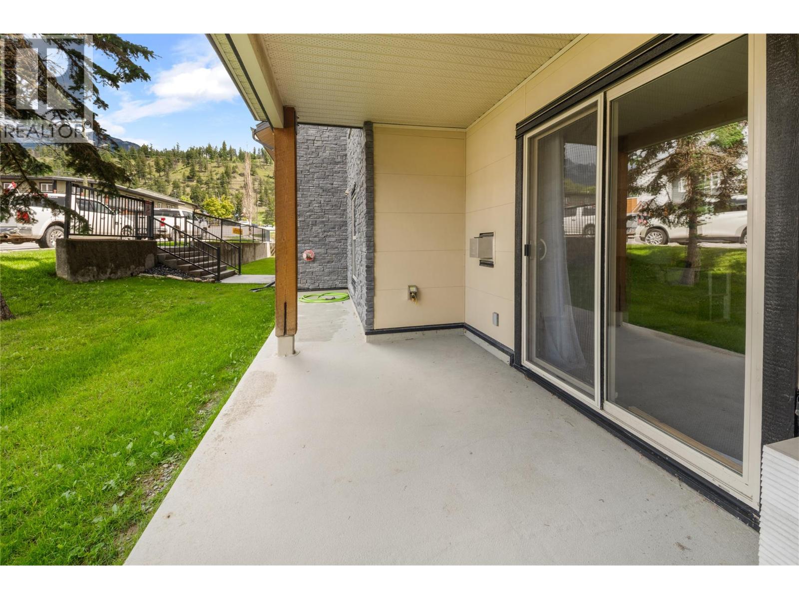 #1105 4884 STANLEY Street - 15