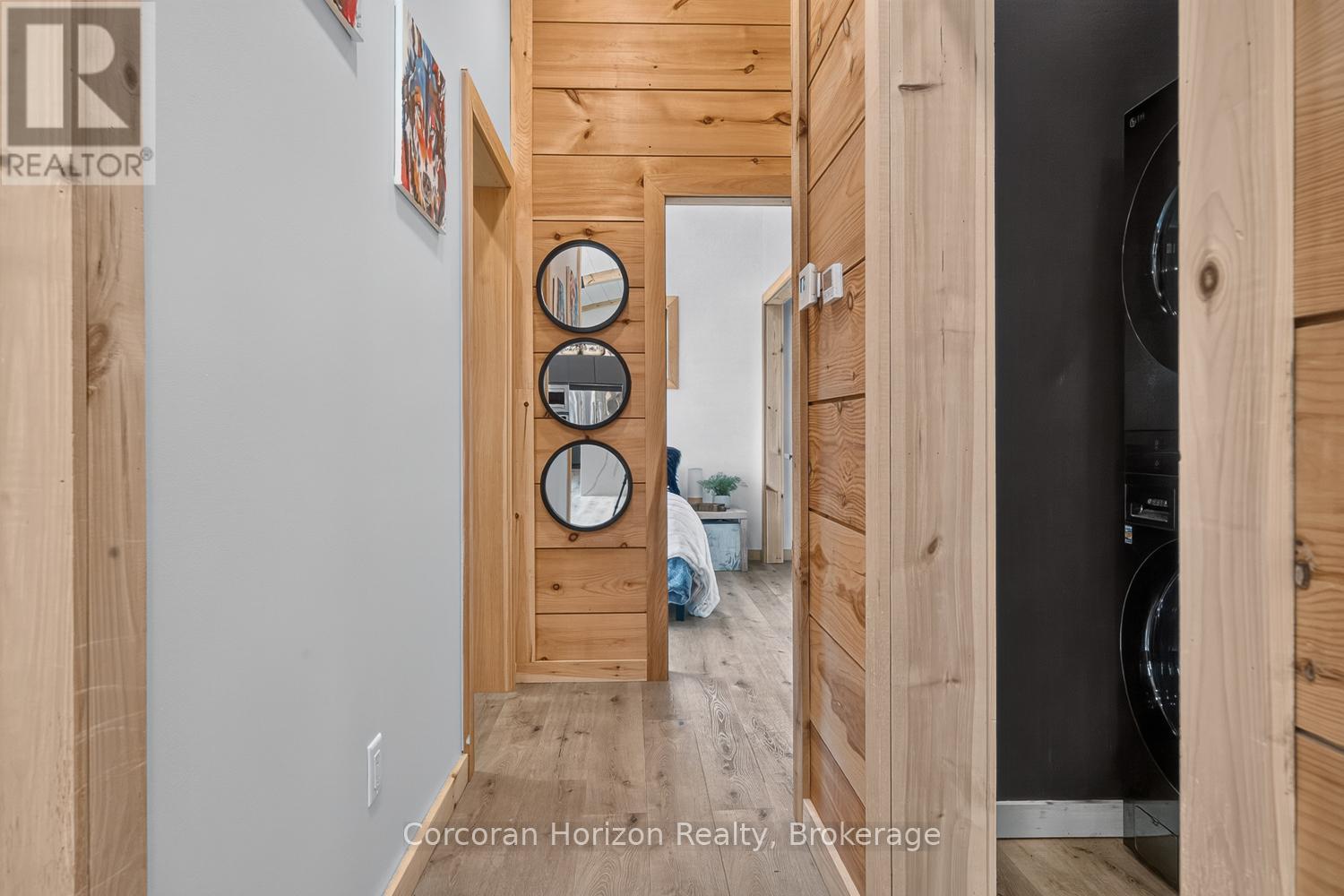 9 SILVER BIRCH CIRCLE N - 34