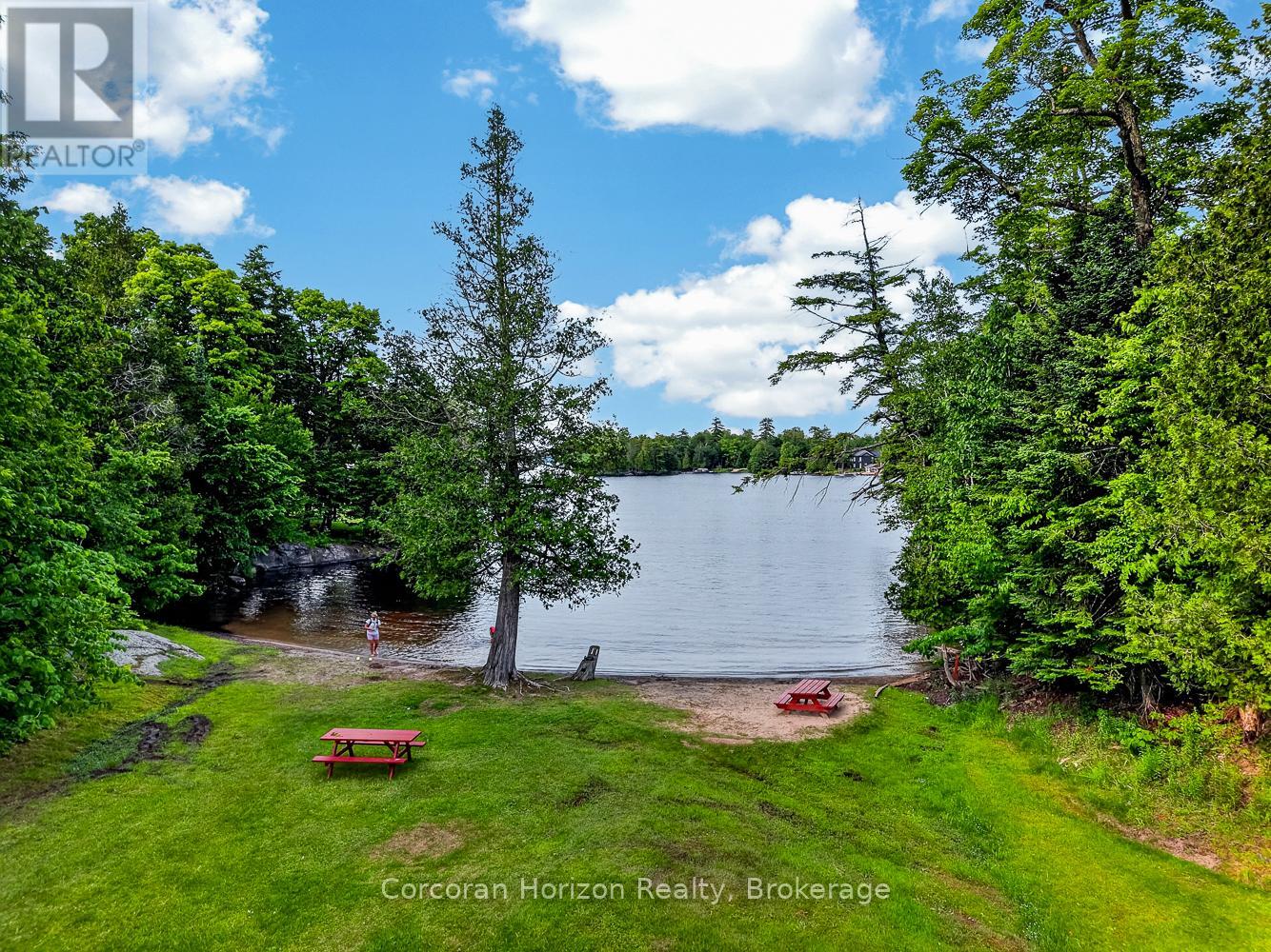 9 SILVER BIRCH CIRCLE N - 46