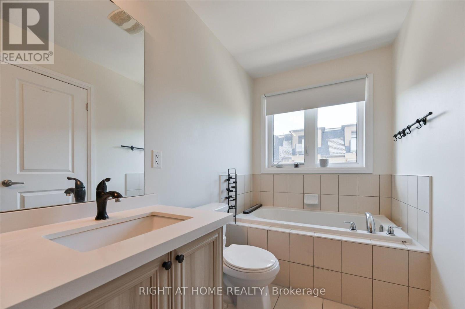 18 KENNETH WOOD CRESCENT - 20