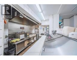 582 Yonge Street, Toronto, ON M4Y1Z3 Photo 11