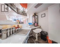 582 Yonge Street, Toronto, ON M4Y1Z3 Photo 9