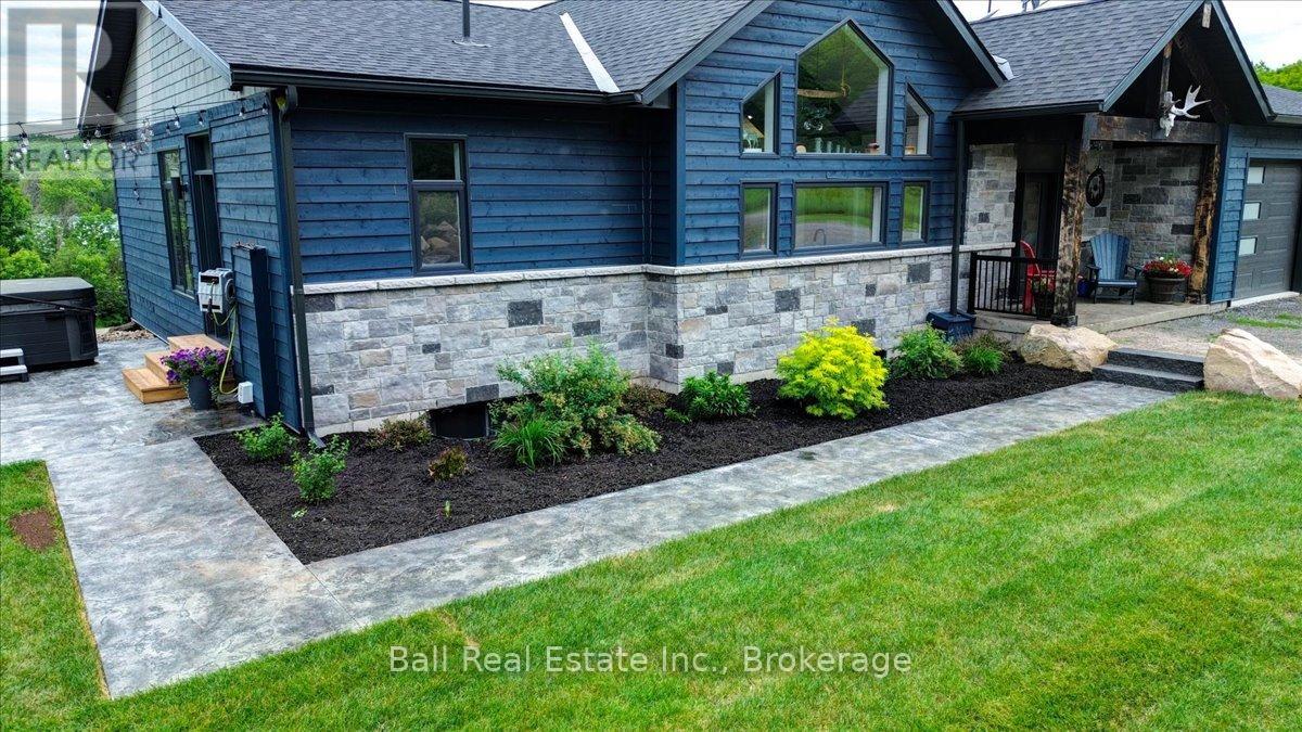 632 THE SOUTH ROAD - 13