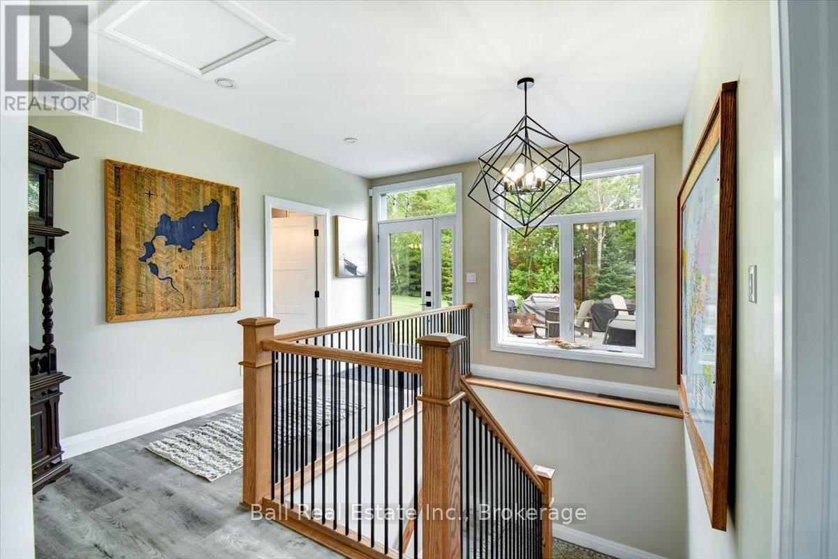 632 THE SOUTH ROAD - 32