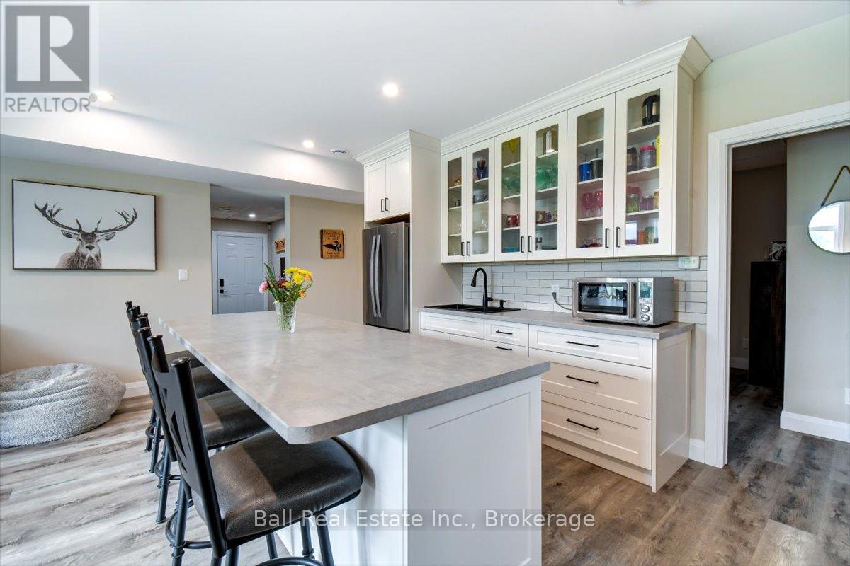 632 THE SOUTH ROAD - 38