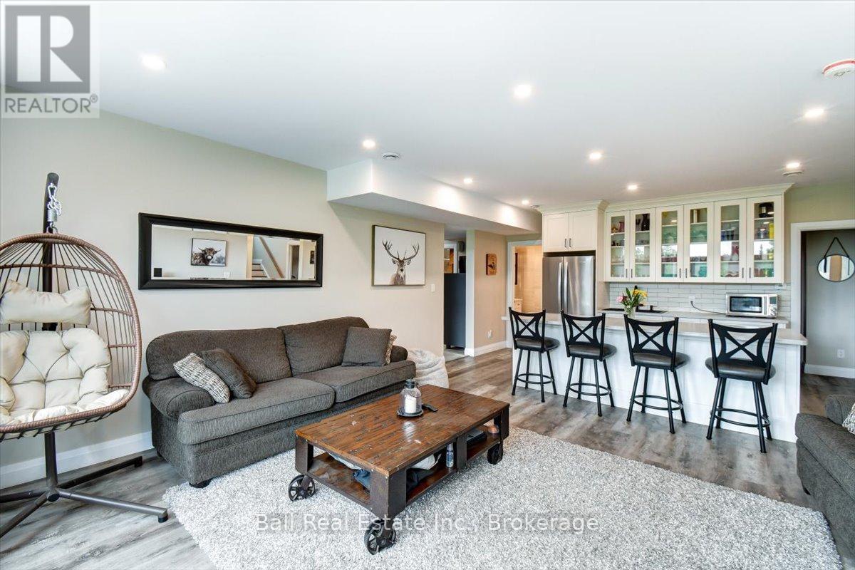 632 THE SOUTH ROAD - 42