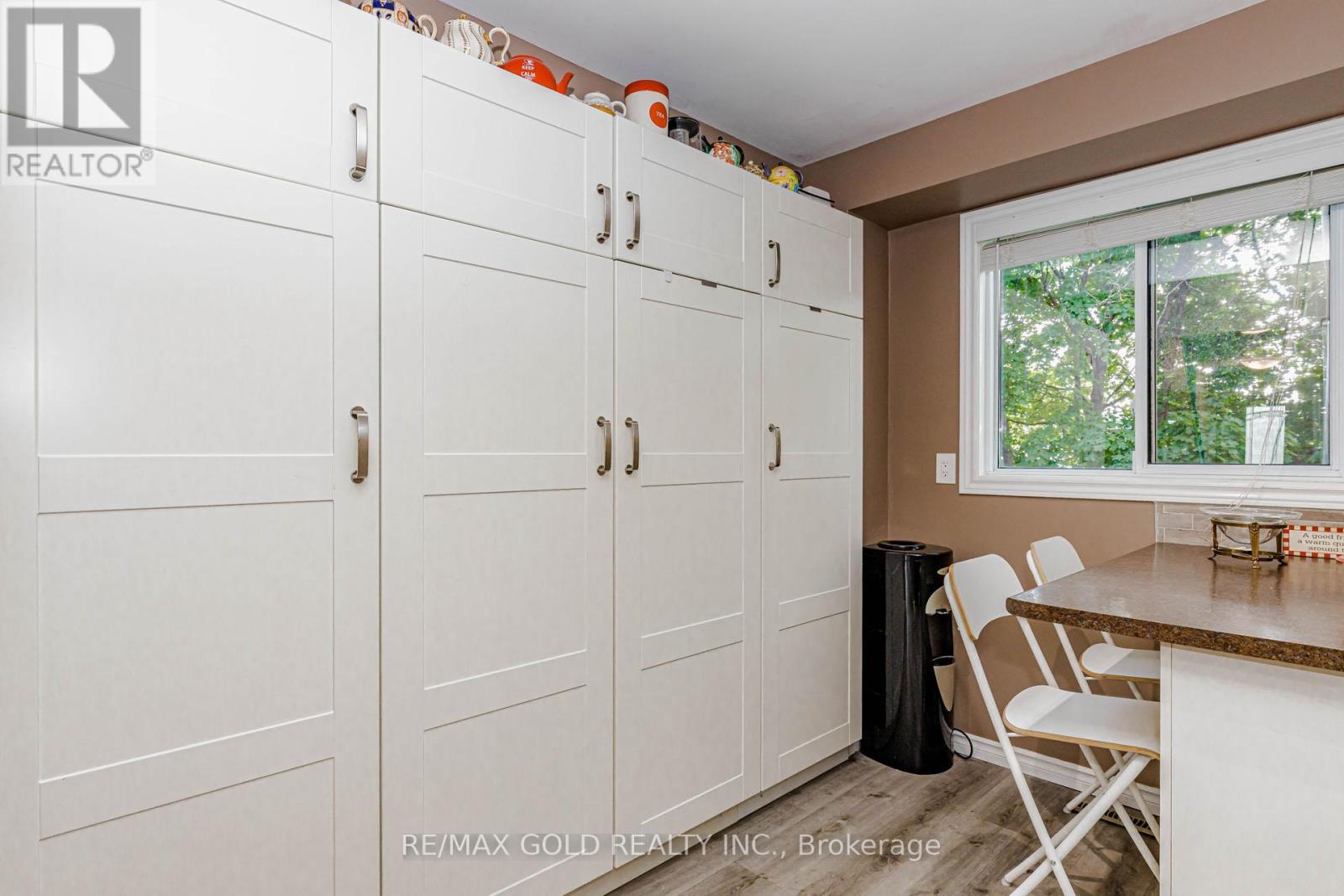 62 CHARTERS ROAD - 8
