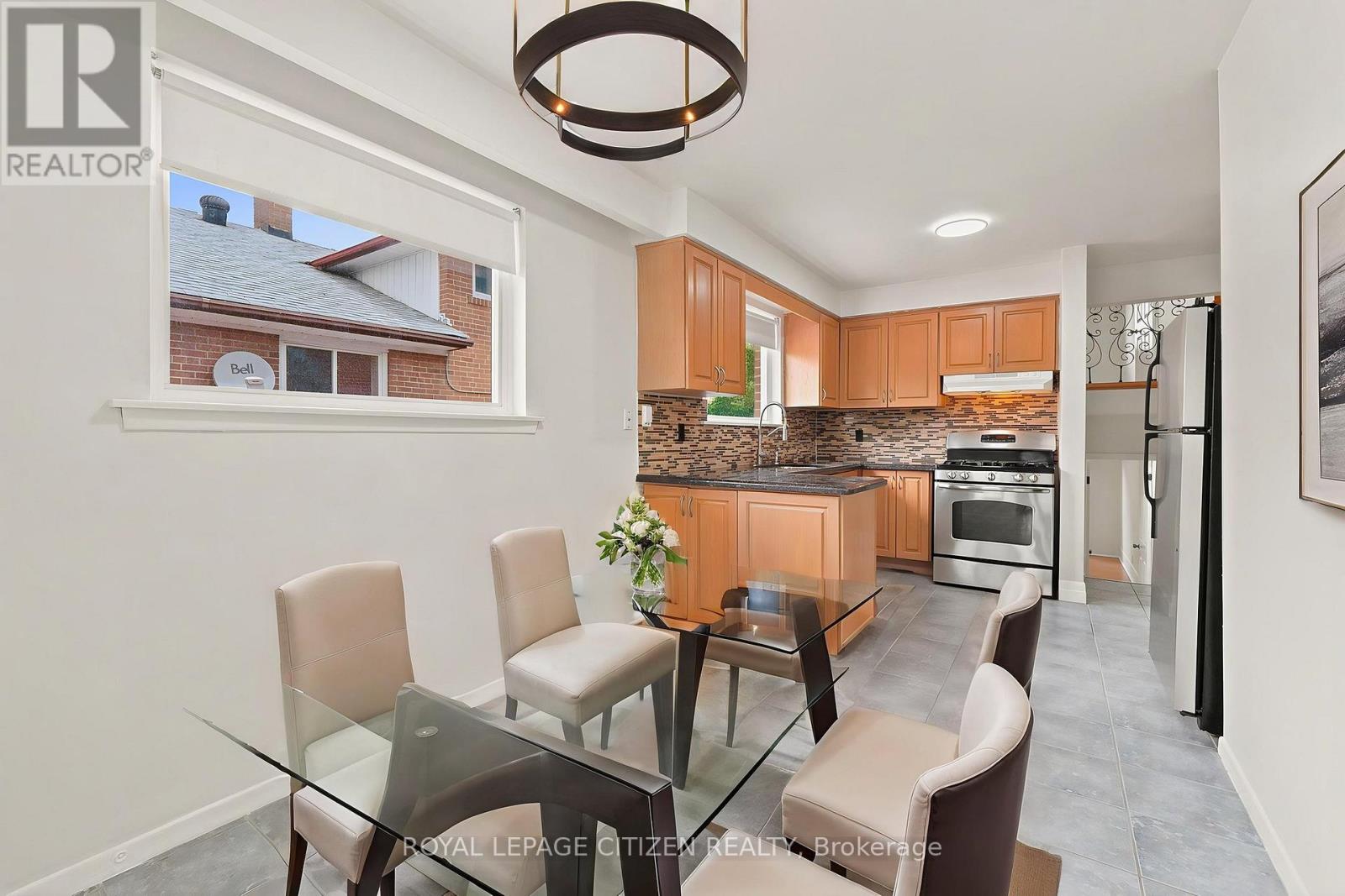 53 GRAMPIAN CRESCENT - 11