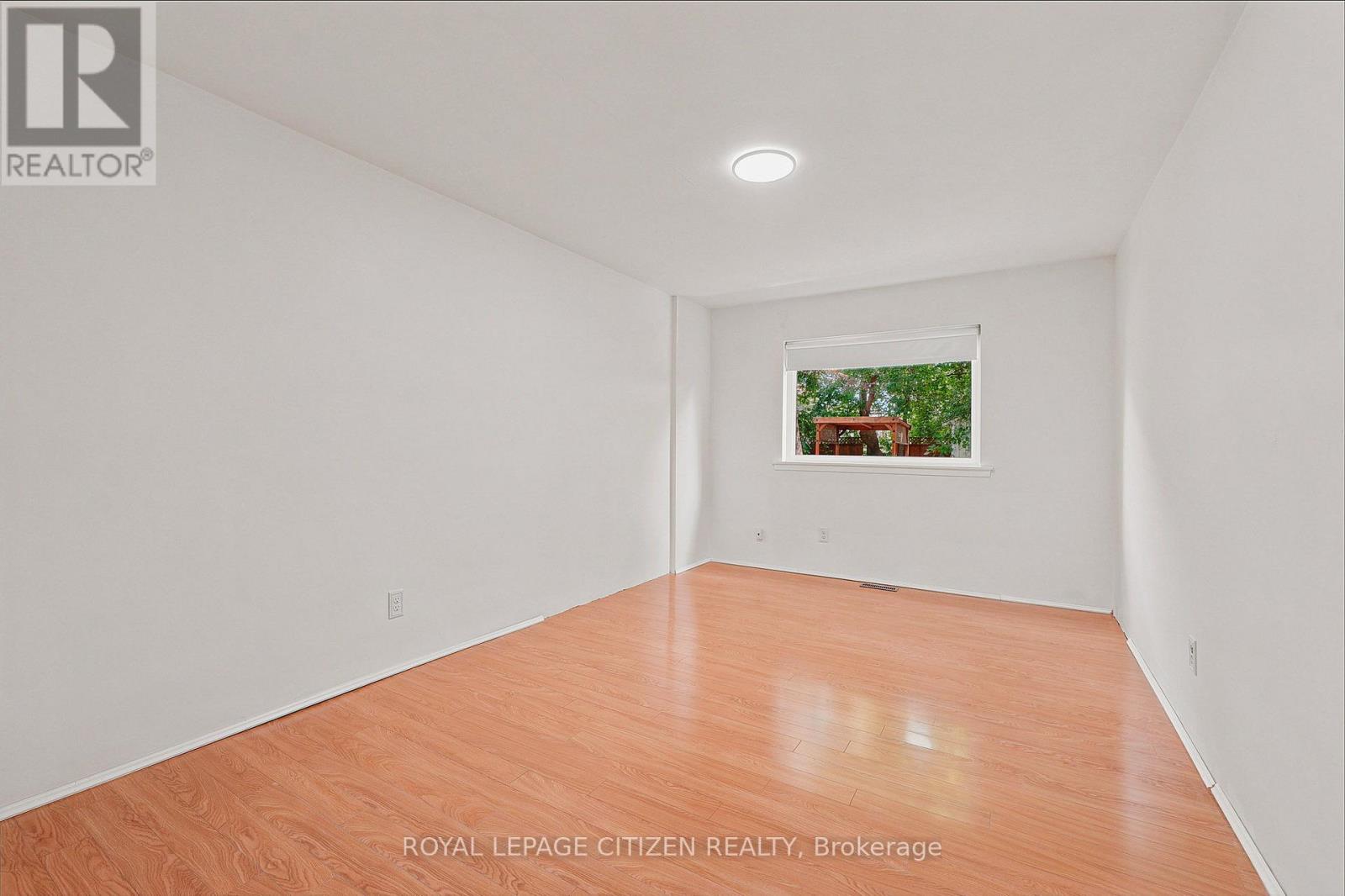 53 GRAMPIAN CRESCENT - 22