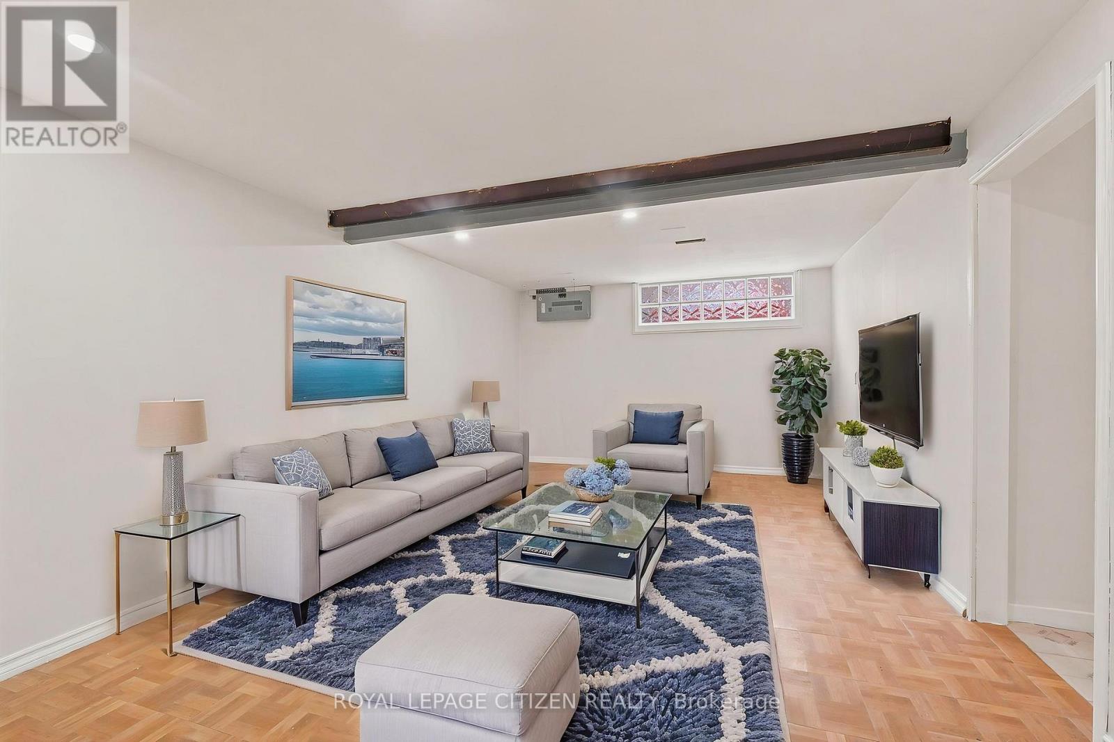 53 GRAMPIAN CRESCENT - 25