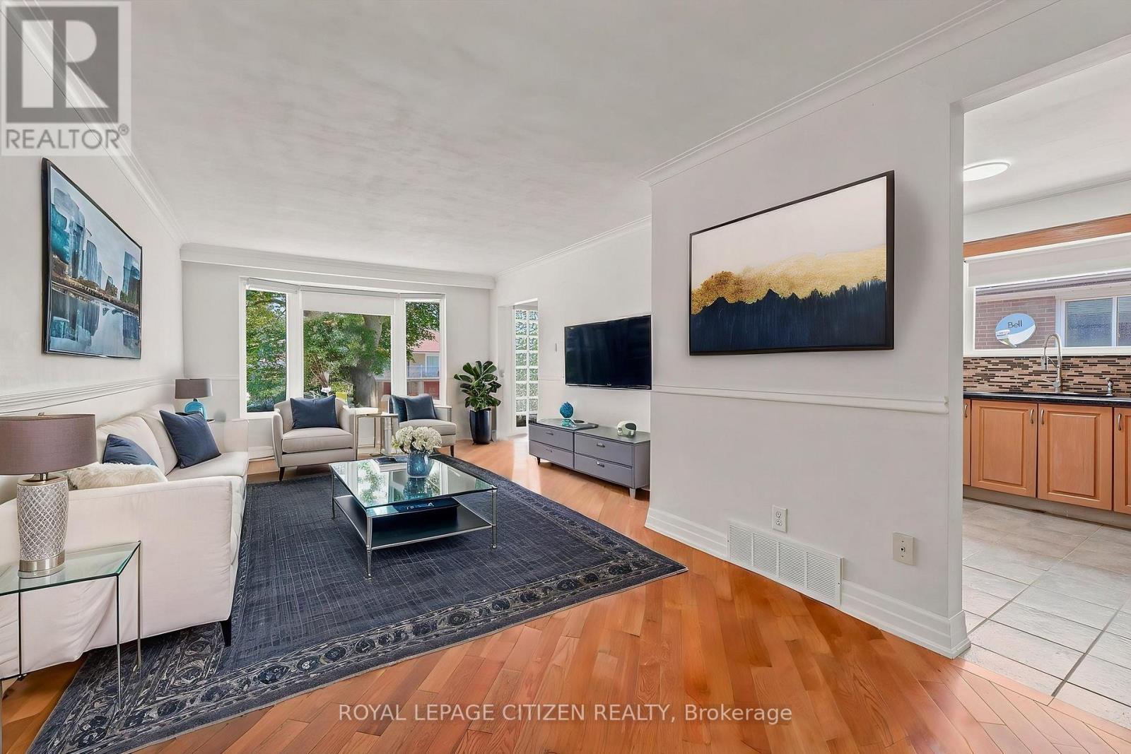 53 GRAMPIAN CRESCENT - 7