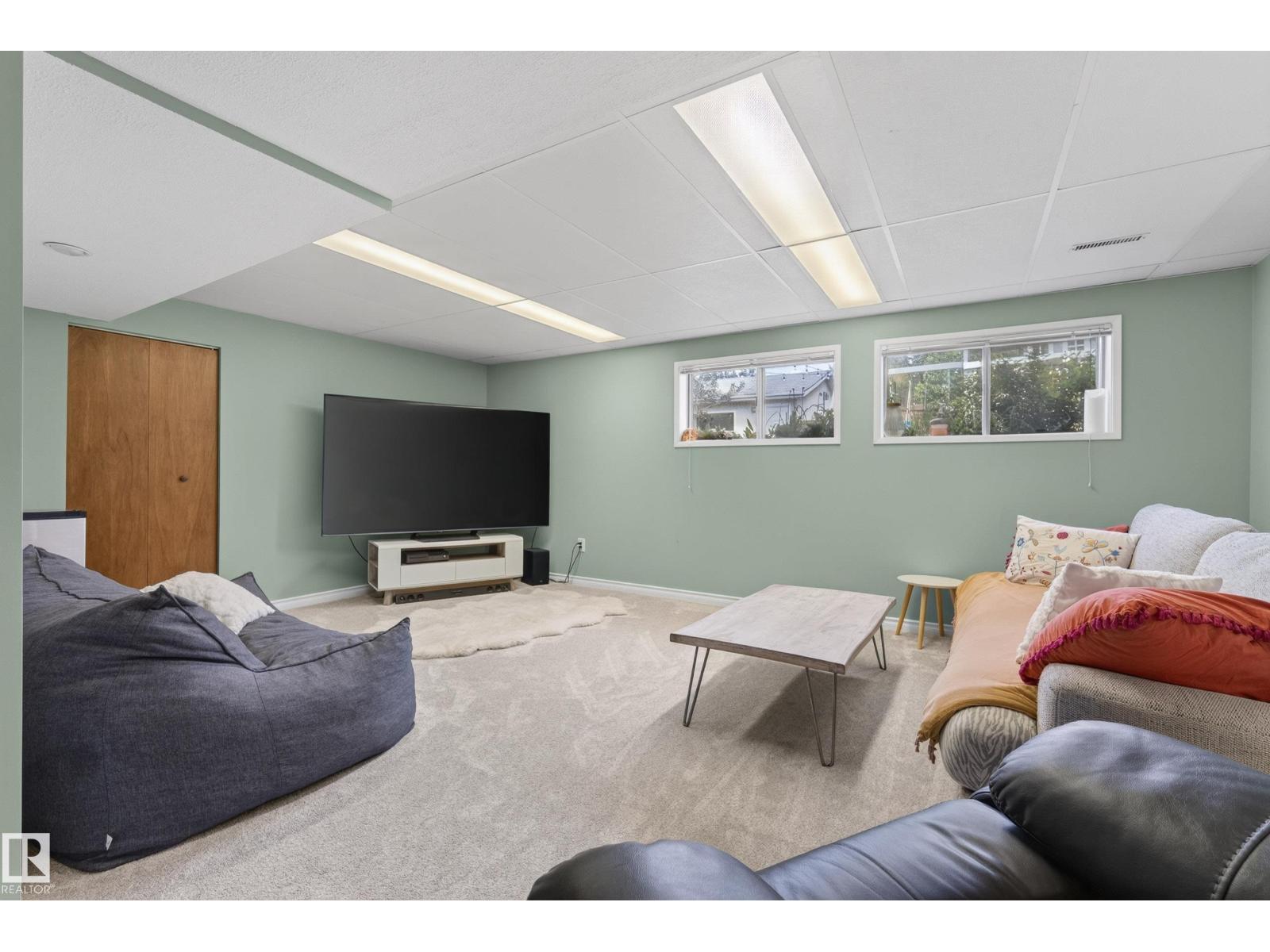 10936 35A AV NW — photo 29