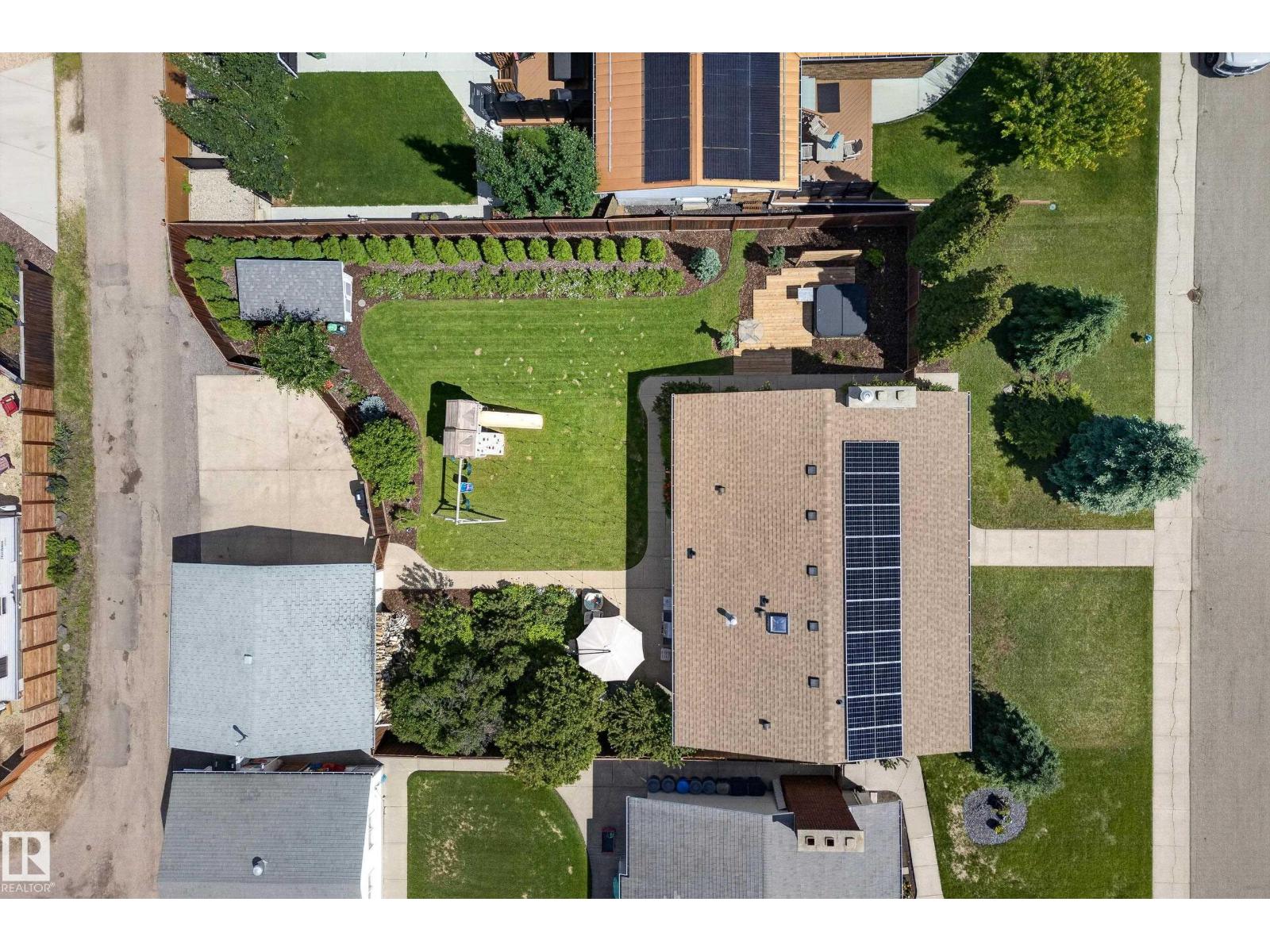10936 35A AV NW - photo 3