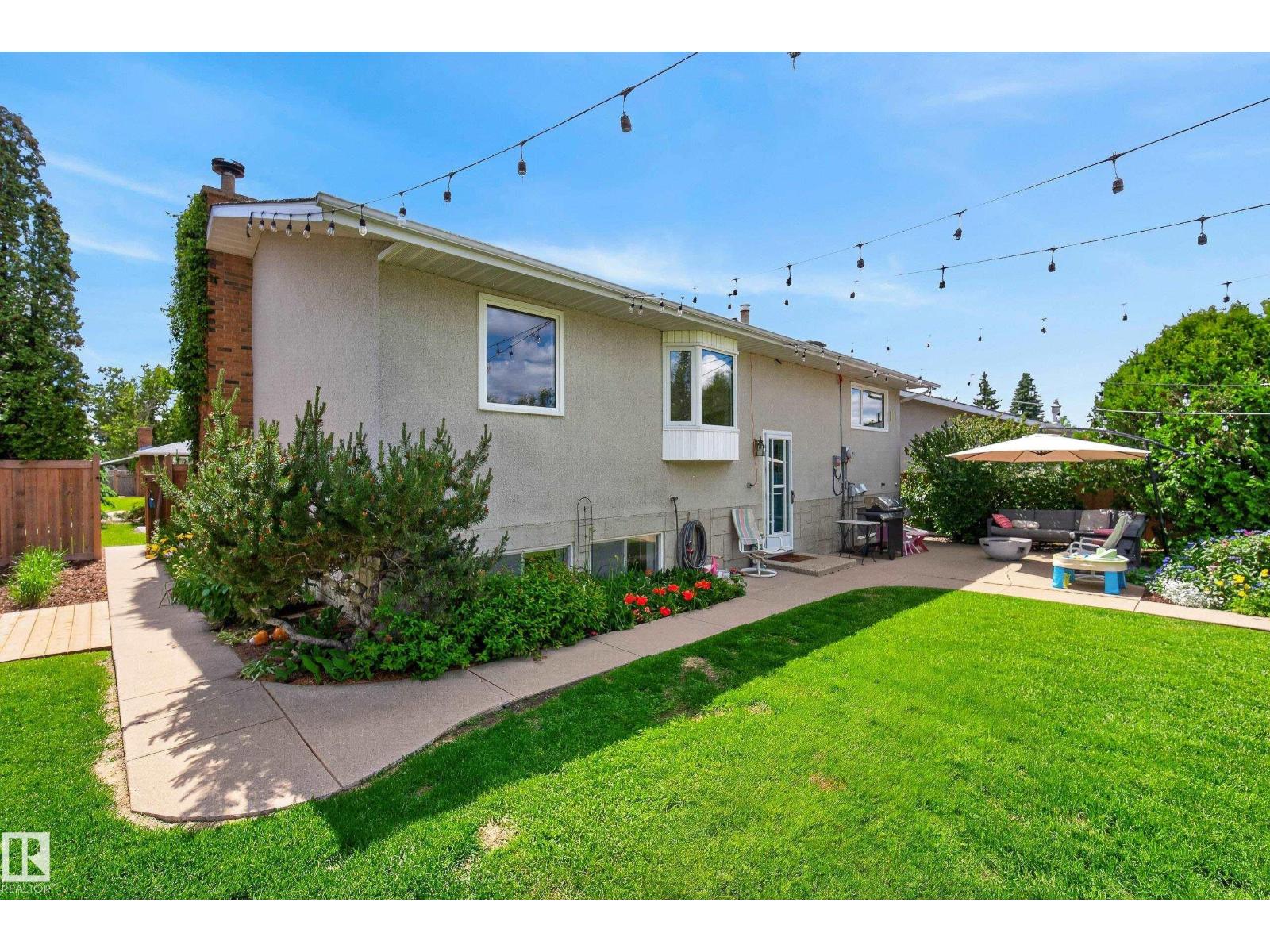 10936 35A AV NW — photo 37