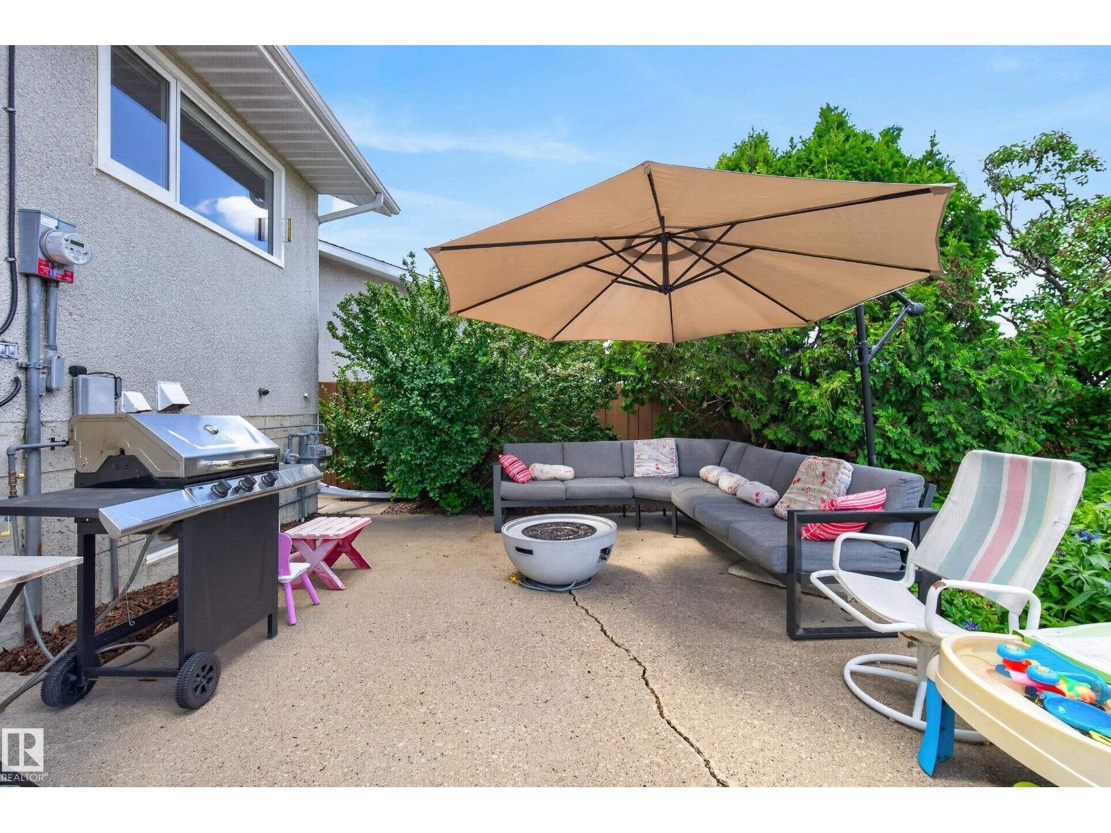 10936 35A AV NW — photo 38