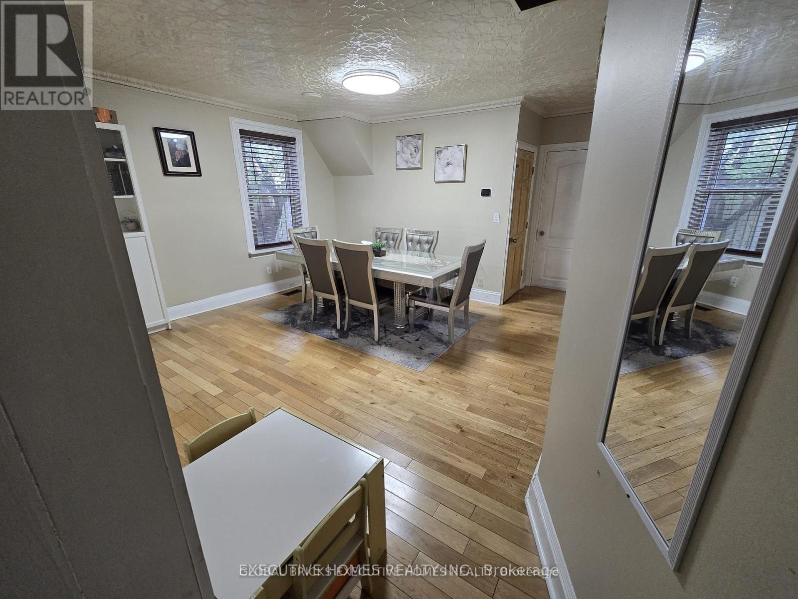 19 CEDAR STREET - 10